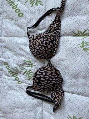Victoria’s Secret Leopard Print Bra